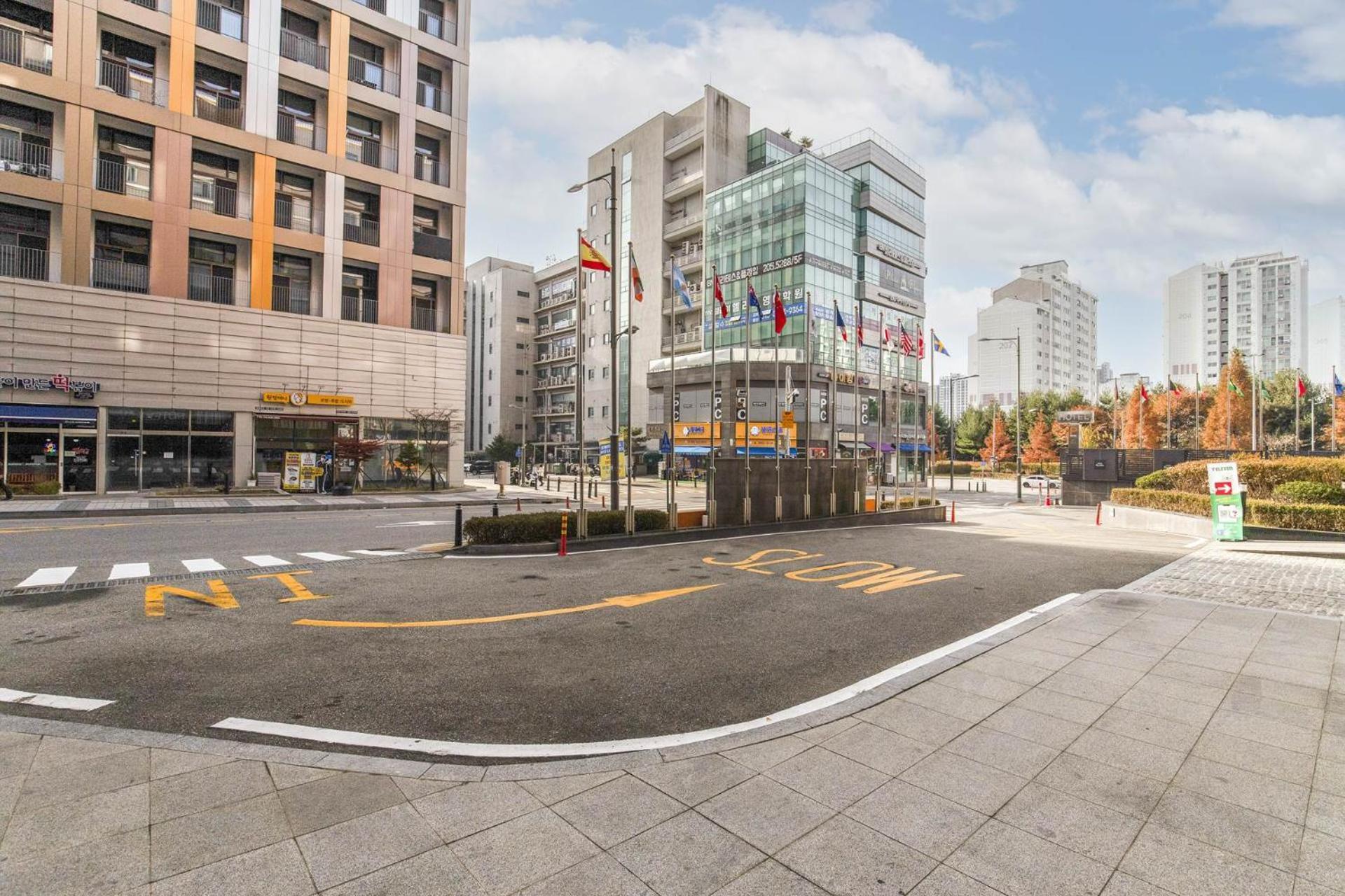 Hotel Elora Suwon Ngoại thất bức ảnh